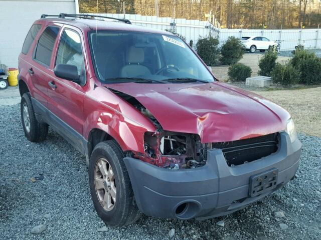 1FMYU03155KB64962 - 2005 FORD ESCAPE XLT RED photo 1