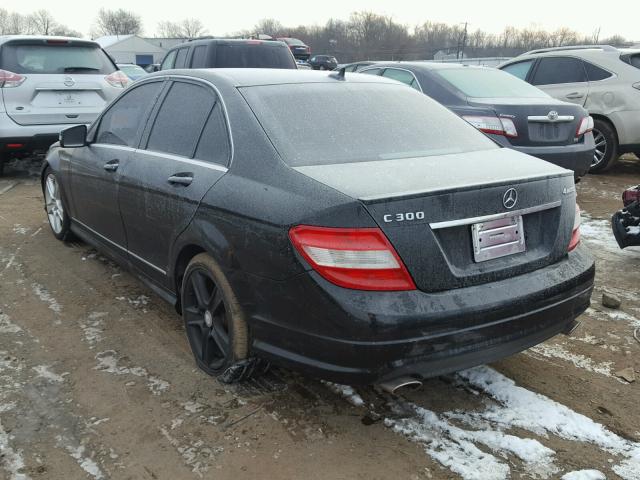 WDDGF8BB9BR176480 - 2011 MERCEDES-BENZ C 300 4MAT BLACK photo 3