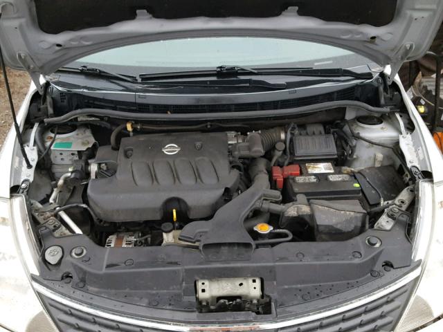 3N1BC11E77L411654 - 2007 NISSAN VERSA S SILVER photo 7