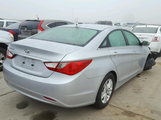 5NPEB4AC2BH007294 - 2011 HYUNDAI SONATA GLS SILVER photo 4