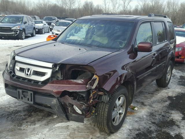 5FNYF4H49AB015471 - 2010 HONDA PILOT EX RED photo 2