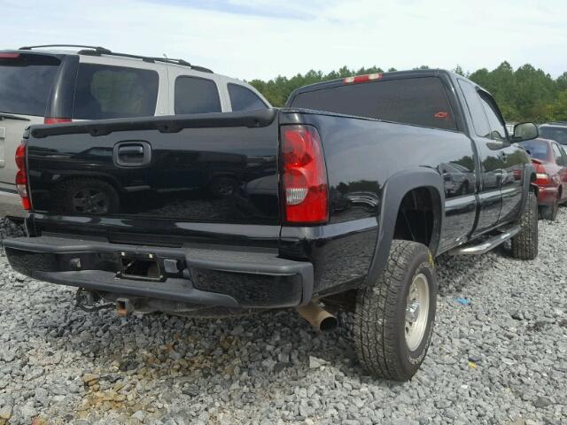 1GCHK39245E268997 - 2005 CHEVROLET SILVERADO BLACK photo 4