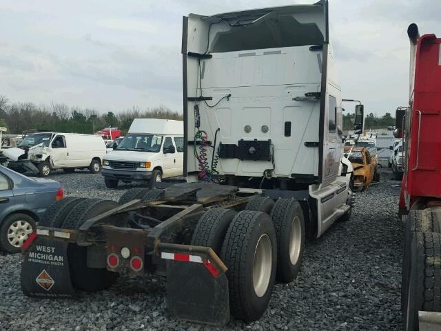 3HSDHSJR6BN387903 - 2011 INTERNATIONAL PROSTAR 白色 照片 4