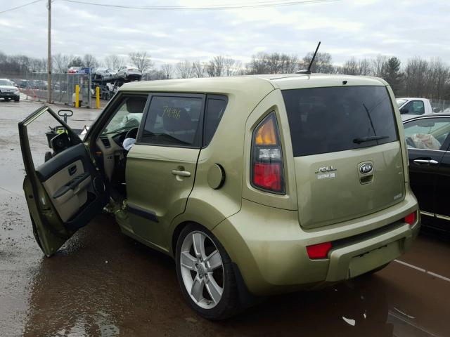 KNDJT2A28B7240379 - 2011 KIA SOUL + GREEN photo 3