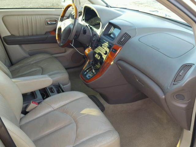 JTJHF10U920288188 - 2002 LEXUS RX 300 TAN photo 5