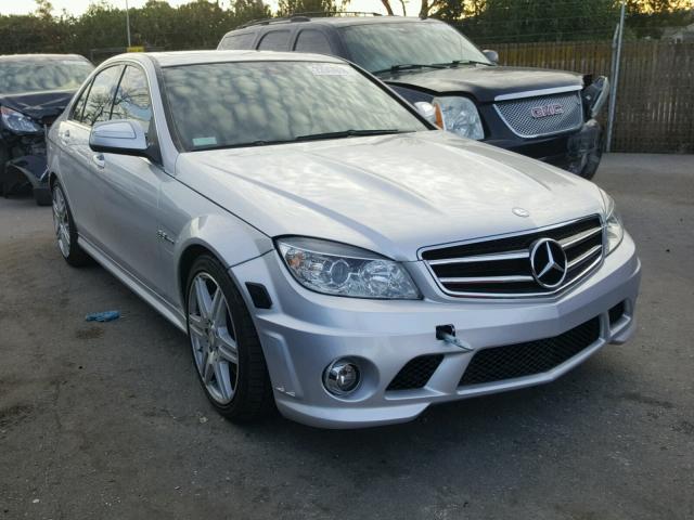 WDDGF77X89F217420 - 2009 MERCEDES-BENZ C 63 AMG SILVER photo 1