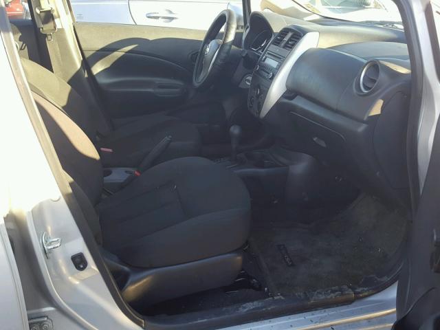 3N1CE2CP8FL444390 - 2015 NISSAN VERSA NOTE SILVER photo 5