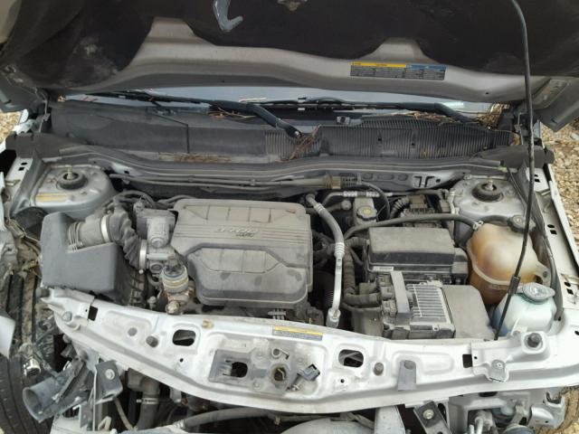 2CNDL23F956081305 - 2005 CHEVROLET EQUINOX LS SILVER photo 7