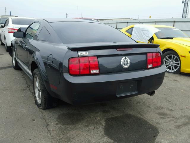 1ZVFT80N975270642 - 2007 FORD MUSTANG CHARCOAL photo 3