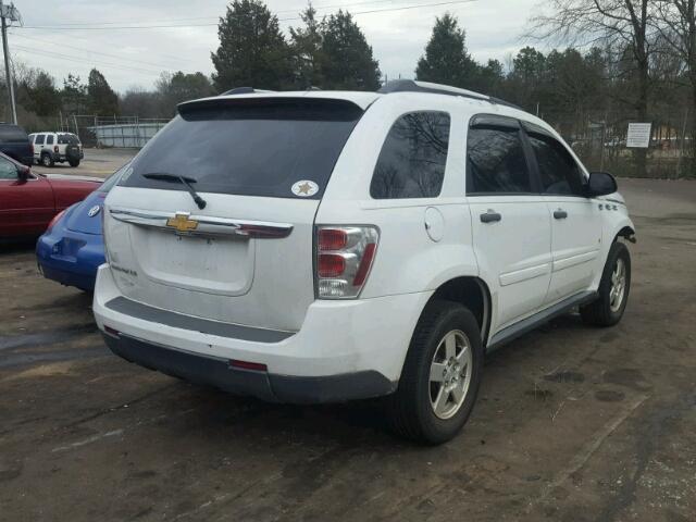 2CNDL23FX86301426 - 2008 CHEVROLET EQUINOX LS WHITE photo 4