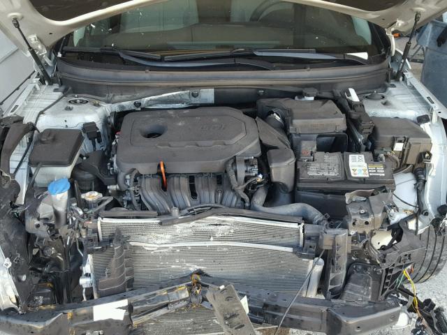 5NPE24AF4GH286894 - 2016 HYUNDAI SONATA SE SILVER photo 7