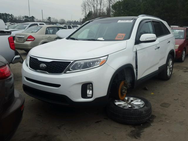 5XYKU4A71EG464058 - 2014 KIA SORENTO EX WHITE photo 2