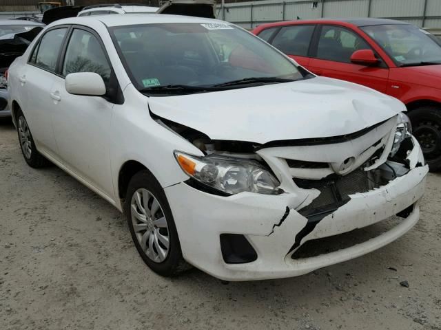 2T1BU4EEXCC906711 - 2012 TOYOTA COROLLA BA WHITE photo 1