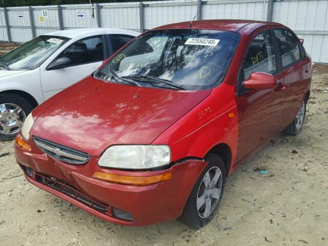 KL1TD56606B631801 - 2006 CHEVROLET AVEO BASE RED photo 2