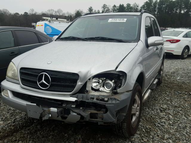 4JGAB57E63A444877 - 2003 MERCEDES-BENZ ML 350 SILVER photo 2