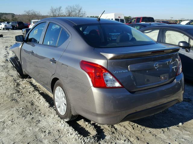 3N1CN7APXHL817089 - 2017 NISSAN VERSA S GRAY photo 3