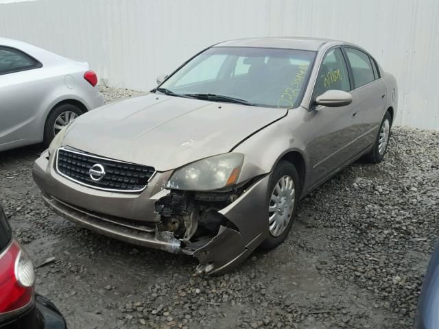 1N4AL11D06N366075 - 2006 NISSAN ALTIMA S GOLD photo 2