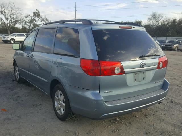 5TDZA22CX6S467956 - 2006 TOYOTA SIENNA XLE SILVER photo 3