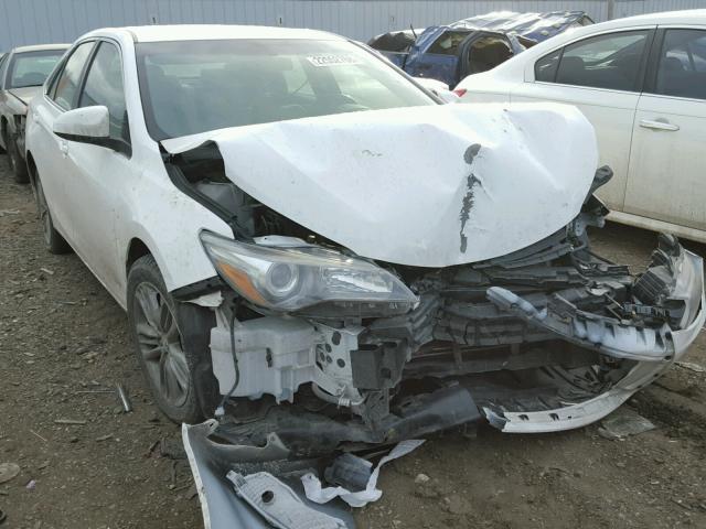 4T1BF1FK0GU209551 - 2016 TOYOTA CAMRY LE WHITE photo 1