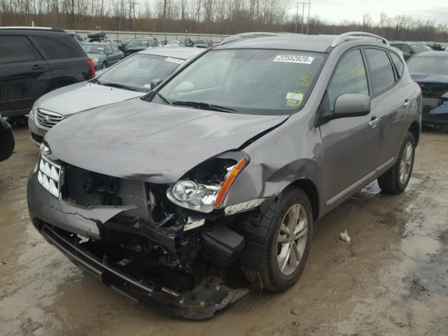 JN8AS5MV1DW148859 - 2013 NISSAN ROGUE S GRAY photo 2