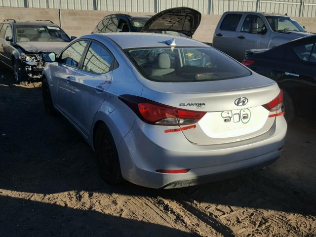 5NPDH4AE7FH623736 - 2015 HYUNDAI ELANTRA SE SILVER photo 3