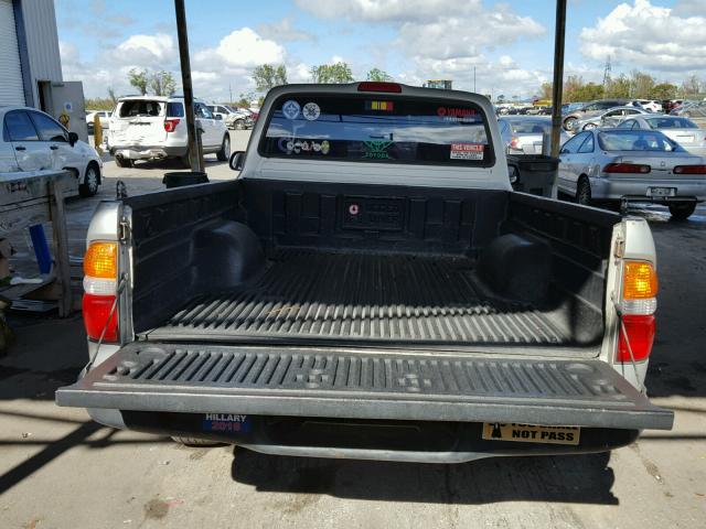 5TENL42N13Z237565 - 2003 TOYOTA TACOMA SILVER photo 6