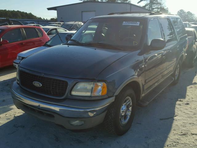 1FMRU17L1YLA26176 - 2000 FORD EXPEDITION BLUE photo 2