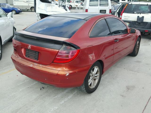 WDBRN47J12A319076 - 2002 MERCEDES-BENZ C 230K SPO RED photo 4