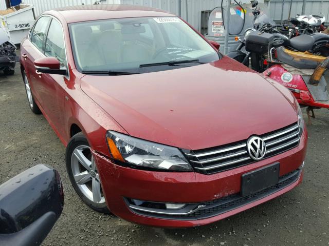 1VWAT7A3XFC105727 - 2015 VOLKSWAGEN PASSAT S RED photo 1