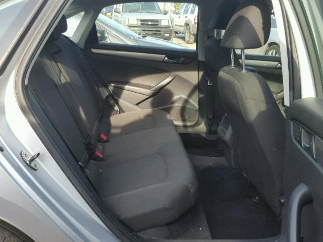 1VWAP7A35EC016408 - 2014 VOLKSWAGEN PASSAT S فضي صورة 6