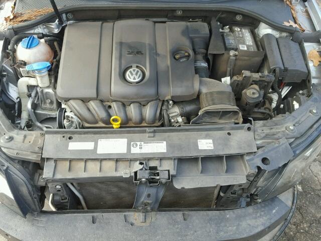 1VWAP7A35EC016408 - 2014 VOLKSWAGEN PASSAT S SILVER photo 7