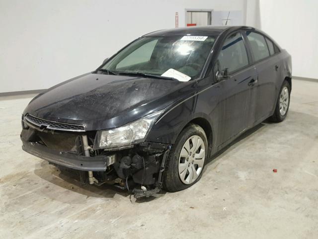 1G1PA5SH3D7210934 - 2013 CHEVROLET CRUZE LS BLACK photo 2