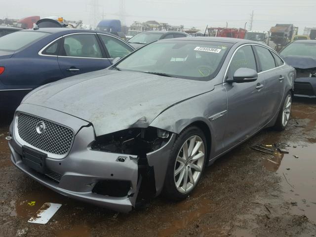 SAJWA1CB5BLV13127 - 2011 JAGUAR XJ SILVER photo 2