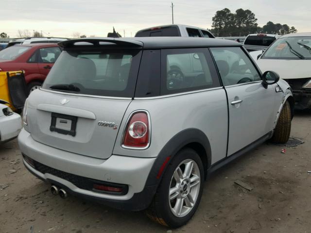 WMWSV3C53CTY17000 - 2012 MINI COOPER S SILVER photo 4