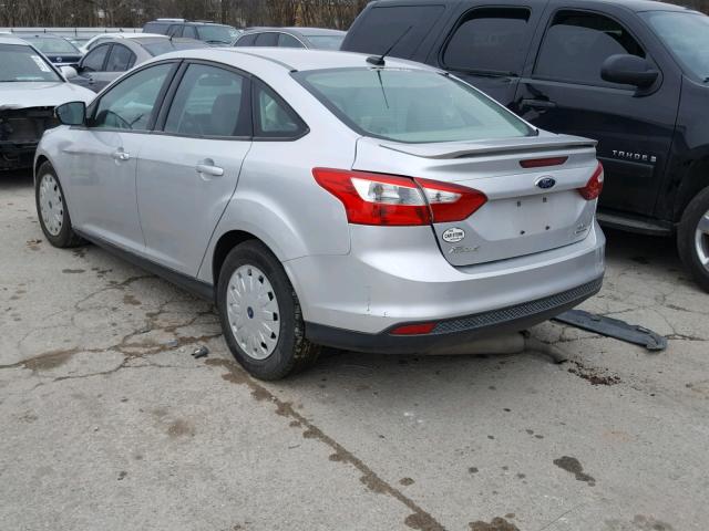 1FADP3F21DL364042 - 2013 FORD FOCUS SE SILVER photo 3