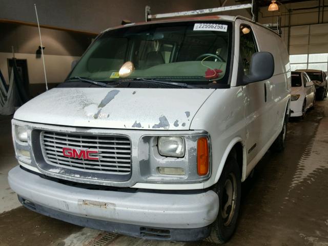 1GTFG25M4Y1901200 - 2000 GMC SAVANA G25 WHITE photo 2