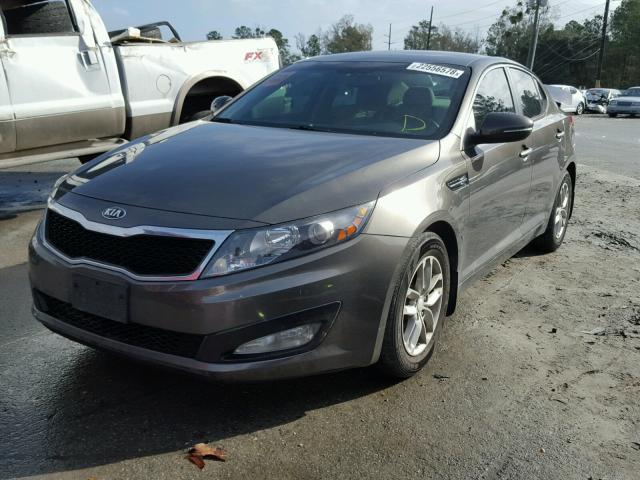 5XXGM4A78DG143093 - 2013 KIA OPTIMA LX CHARCOAL photo 2