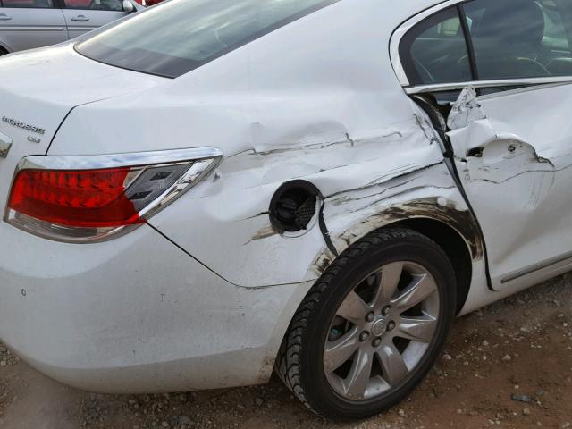 1G4GC5EGXAF203481 - 2010 BUICK LACROSSE C WHITE photo 9