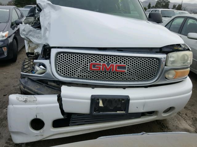 1GKEK63U43J308860 - 2003 GMC YUKON DENA WHITE photo 7