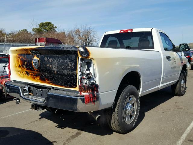 3C63R3AJ3GG208107 - 2016 RAM 3500 ST WHITE photo 4