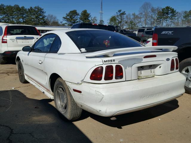 1FAFP4044WF137972 - 1998 FORD MUSTANG WHITE photo 3
