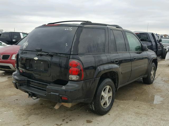 1GNDS13S662140671 - 2006 CHEVROLET TRAILBLAZE BLACK photo 4