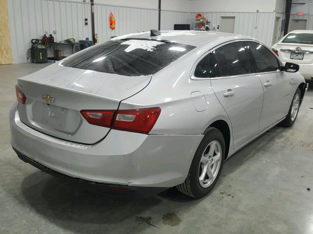 1G1ZB5ST5HF138348 - 2017 CHEVROLET MALIBU LS 银色 照片 4