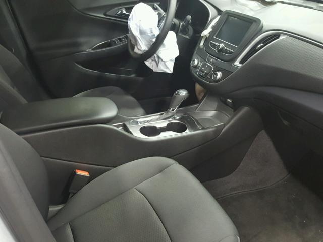 1G1ZB5ST5HF138348 - 2017 CHEVROLET MALIBU LS 银色 照片 5