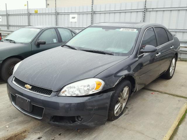 2G1WC5E3XD1233940 - 2013 CHEVROLET IMPALA LTZ GRAY photo 2