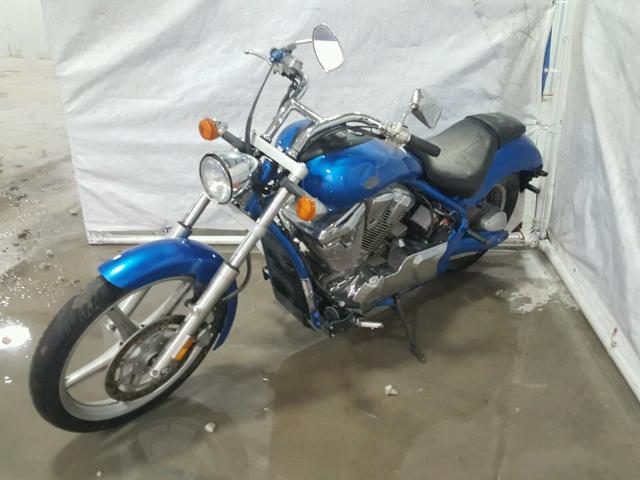 JH2SC6708CK200181 - 2012 HONDA VT1300 CS BLUE photo 2