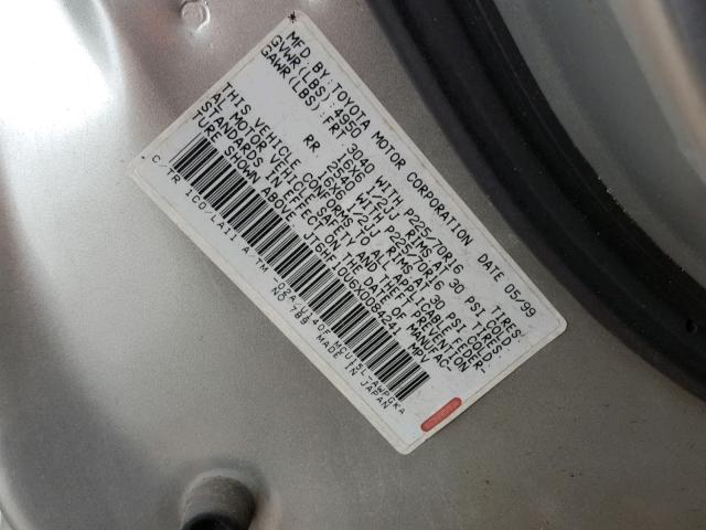 JT6HF10U6X0084241 - 1999 LEXUS RX 300 SILVER photo 10