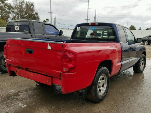 1D7HE22K06S626374 - 2006 DODGE DAKOTA ST BLUE photo 4