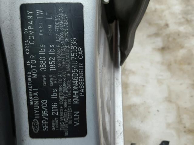 KMHDN46D54U751836 - 2004 HYUNDAI ELANTRA GL SILVER photo 10