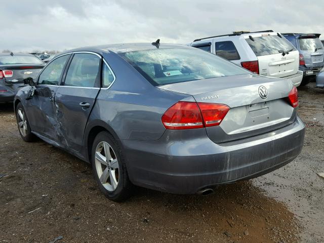 1VWBP7A30CC031884 - 2012 VOLKSWAGEN PASSAT SE GRAY photo 3